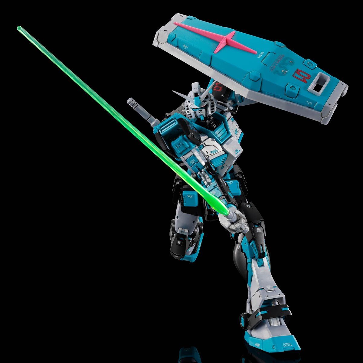 バンダイ PB リミテッド RG 1144 RX782 ガン - Bandai Model Gundam Rg のレビューと価格
